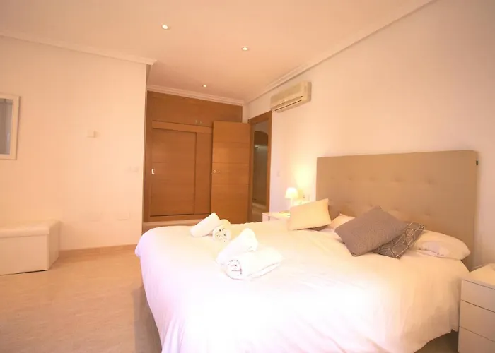 Spanish Connection - Playa Principe 公寓 *