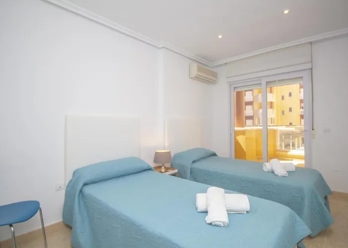 Spanish Connection - Playa Principe 拉曼加戴尔马尔梅纳